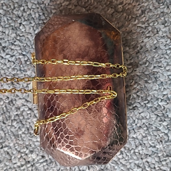 Purse - Picture 4 of 4